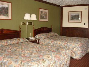 Stratford House And Motel 2*
